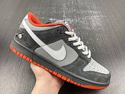 Nike SB Dunk Low Staple NYC Pigeon 304292-011 - 2