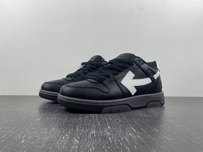 OFF-WHITE Out Of Office OOO Low Tops Black Gray White SS22 OMIA189C99LEA0011001 - 1