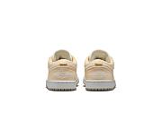 Air Jordan 1 Low SE Team Gold (Women's) FN3722-701 - 6