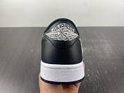 TRAVIS SCOTT X AIR JORDAN 1 OG LOW BLACK & WHITE  - 6