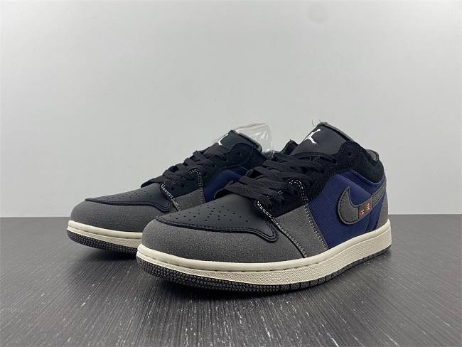 Air Jordan 1 Low SE 