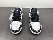 Air Jordan 1 Low Black White Grey Paisley 553558-940 - 2