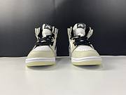 Air Jordan 1 High Zoom Air CMFT Sail (Women's) CT0979-002 - 5