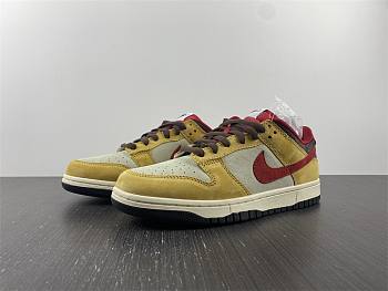 OTOMO KATSUHIRO X SB DUNK LOW STEAMBOY OST WHEAT/BEIGE/RED DO7412-988