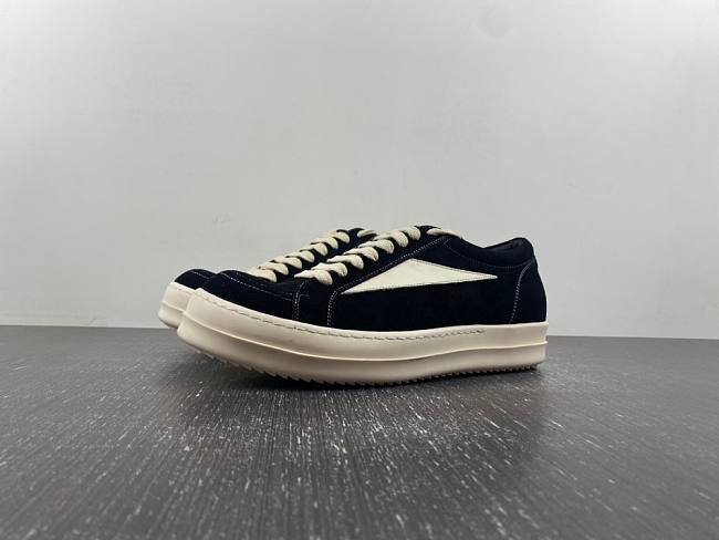 Rick Owens Strobe Vintage Low Black Suede RU01C4897-LVSLPO-911/RU02C7897-LVSLPO-911 - 1