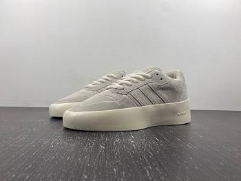 FEAR OF GOD X ADIDAS FORUM 86 LO IE6215