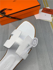 Hermès H Oran Sandal White (Women) H021056Z 02365 - 5