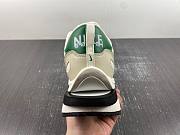 Nike Vaporwaffle sacai Beige White Green DD1875-102 - 4