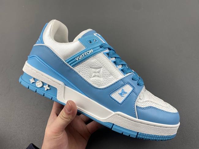 Louis Vuitton Trainer Low White Blue - 1