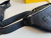 Fendi Roma Belt Bag Black leather belt bag - 4