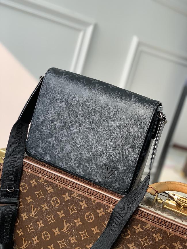 Louis Vuitton Messenger District Monogram Eclipse PM Black Bag 26cm - 1